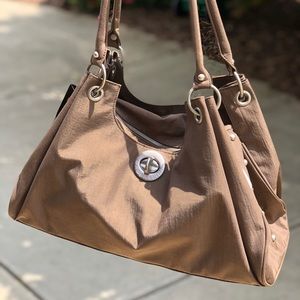 Baggallini travel purse